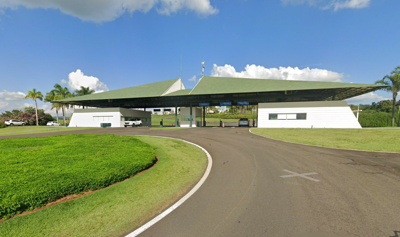 Imagem do imóvel LOTE 10: Casa com 299,98 m² - Loteamento Ninho Verde II PARDINHO SP