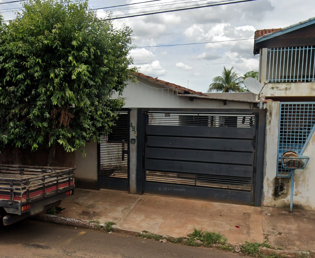 Casa com 134,07 m² - 2 quartos, 1 banheiro, ocupada