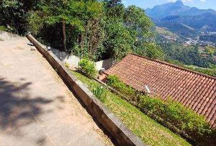 LOTE 1: Nua propriedade sobre casa com 740,00m² - Nogueira PETRÓPOLIS RJ, localizado em Petrópolis - RJ