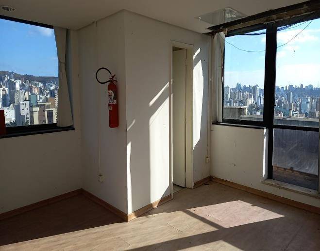 LOTE 1: Sala comercial, Sala comercial, 0 vaga(s) de garagem BELO HORIZONTE MG, localizado em Belo Horizonte - MG, bairro Cruzeiro