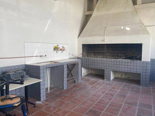 LOTE 11: Ex-agência, Padrão, 0 vaga(s) de garagem SANTA VITÓRIA DO PALMAR RS, localizado em Santa Vitória Do Palmar - RS, bairro Centro