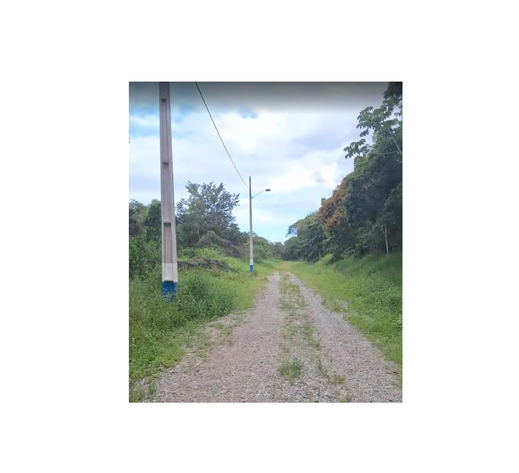 LOTE 2: Terreno com 243,00 m² - Centro ARAQUARI SC, localizado em Araquari - SC, bairro Centro