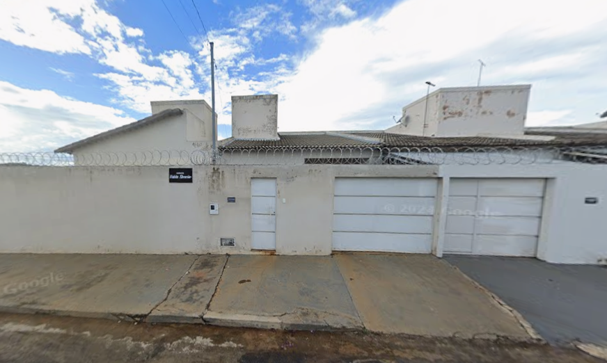 Casa com 59,92 m² - Padre Eustáquio PATROCÍNIO MG - leilão extrajudicial - PATROCÍNIO MG - lance mínimo R$ 250.268