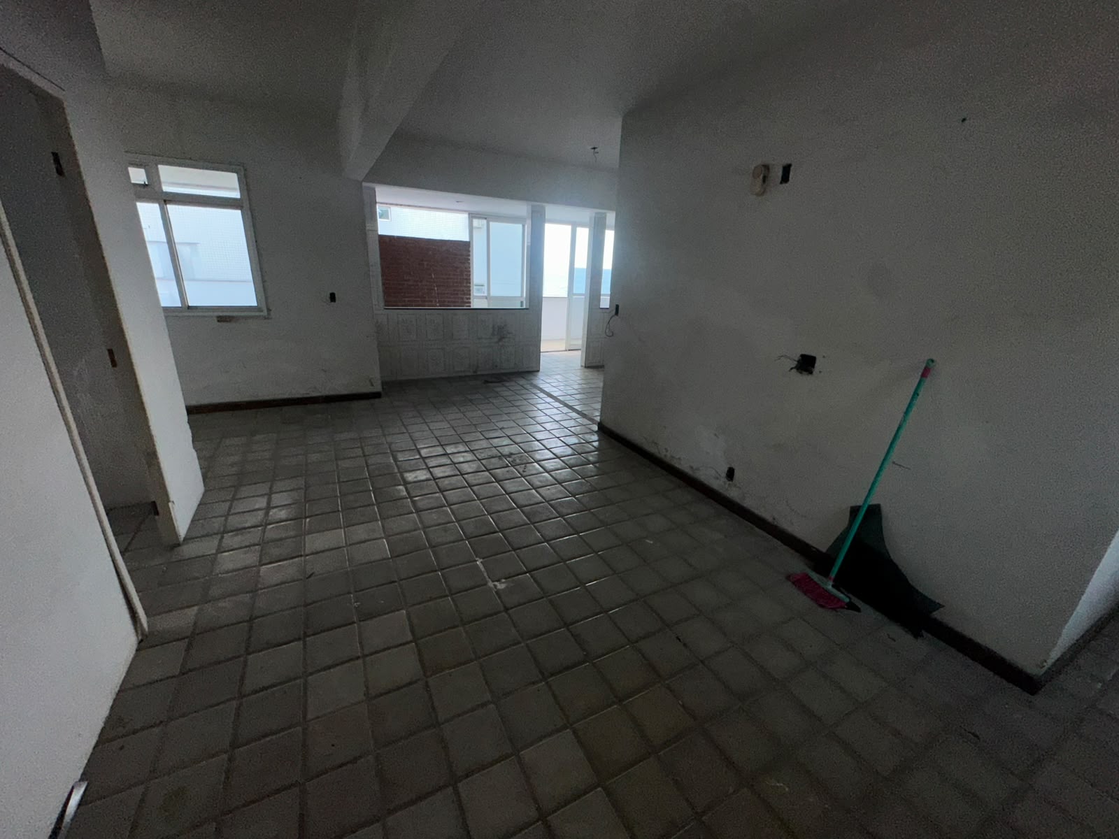 LOTE 1: Apartamento com 351,33 m² e 3 vagas - Praia da Costa VILA VELHA ES, localizado em Vila Velha - ES, bairro Praia da Costa