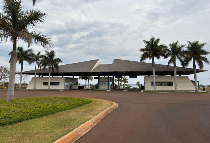 LOTE NO RIVIERA DE STA. CRISTINA IV – OPORTUNIDADE EM ARANDU/SP - (02)