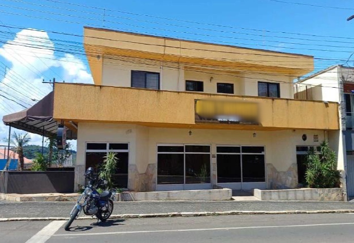 LOTE 18: Imóvel Residencial e Comercial com 458,51 m² - Centro CASTRO PR