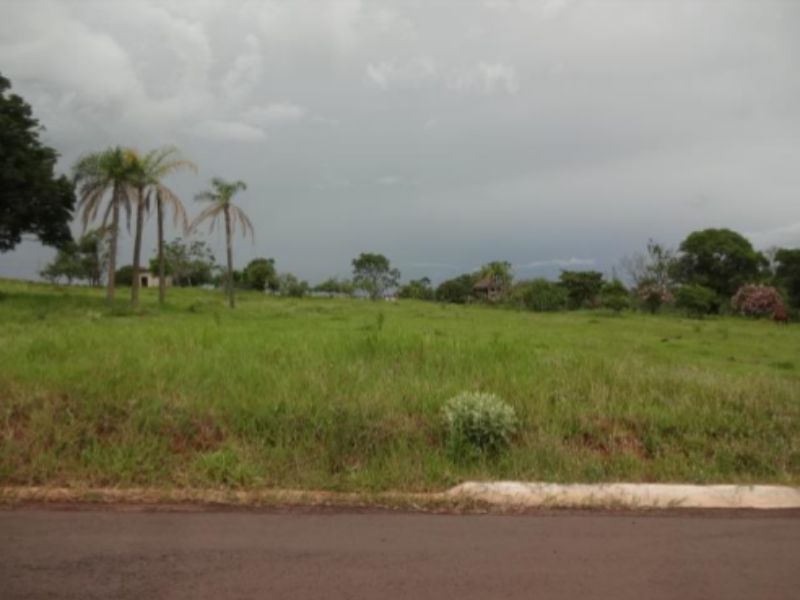 LOTE 3: Lote, Padrão, 0 vaga(s) de garagem Pérola PR, localizado em Pérola - PR