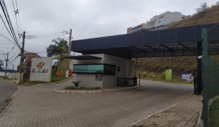 Imagem do imóvel LOTE 2: Casa com 240,96 m² - São Pedro - (02) JUIZ DE FORA MG
