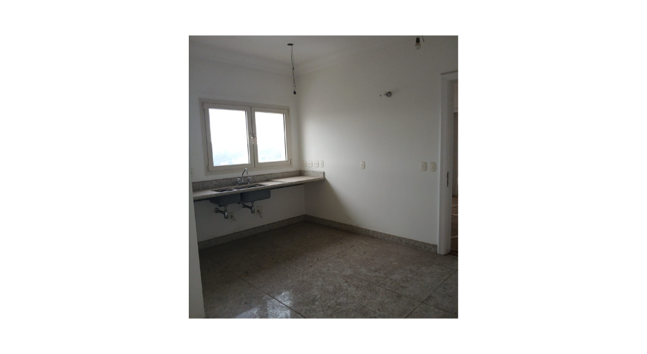 LOTE 1: Direitos sobre Duplex de Luxo com 672m² no JD. Europa - (02) SÃO PAULO SP, localizado em São Paulo - SP, bairro Jardim Europa