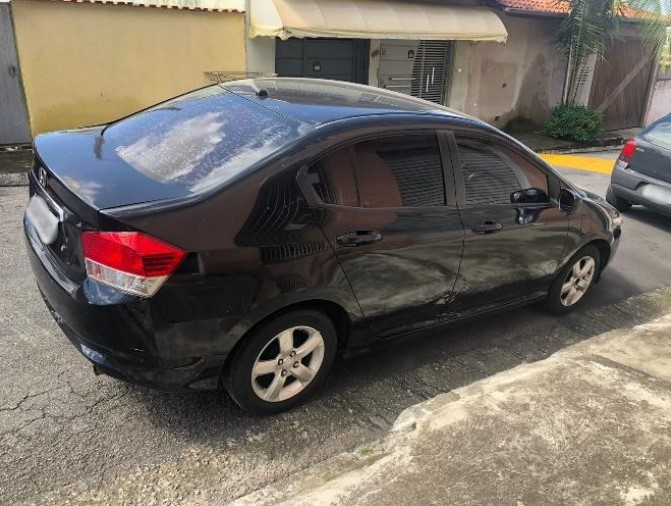 Honda/City DX FLEX, ano 10/11 ITAQUAQUECETUBA SP - leilão judicial - ITAQUAQUECETUBA SP - lance mínimo R$ 23.000