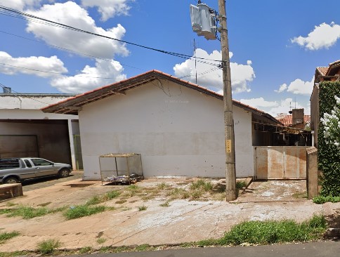 CASA  - VILA SÃO JORGE - TAMBAÚ/SP