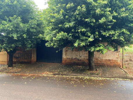 LOTE 1: Direitos sobre casa com 300m² (A.T) - Jardim Santa Lúcia COLINA SP, localizado em Colina - SP