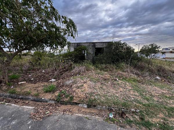 Casa - LOT RES VILLAGE CAMPOS DOS GOYTACAZES RJ - leilão extrajudicial - CAMPOS DOS GOYTACAZES RJ - lance mínimo R$ 200.000