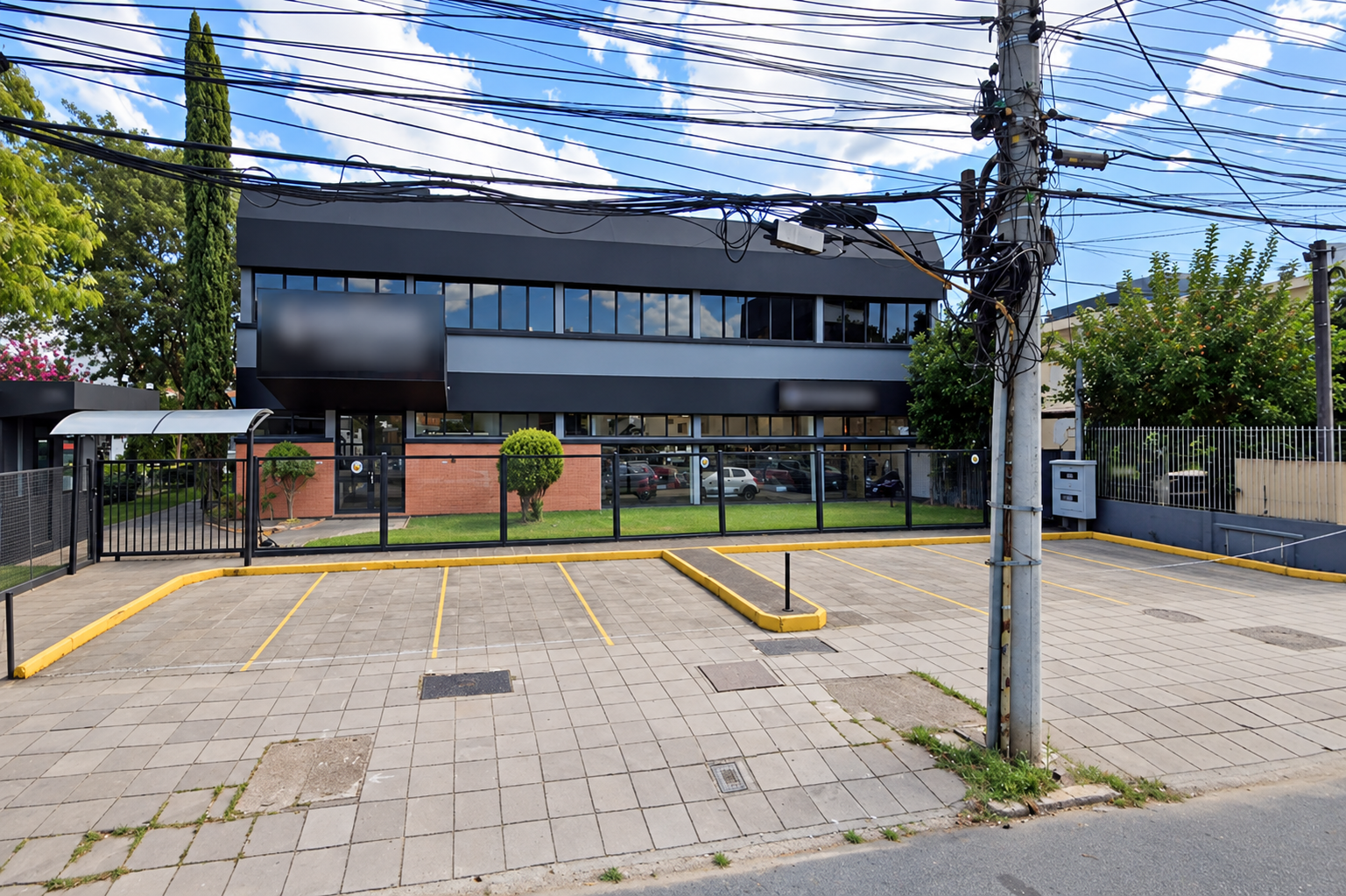 Imagem do imóvel LOTE 1: Prédio com 2.166 m² - Navegantes PORTO ALEGRE RS