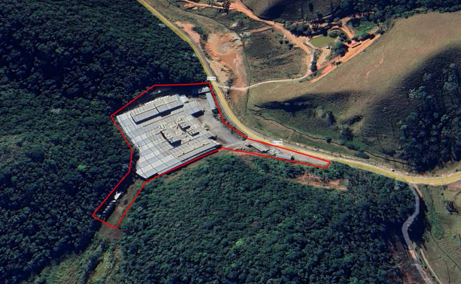 LOTE 6: Galpão, Padrão, 0 vaga(s) de garagem BOM JARDIM RJ, localizado em Bom Jardim - RJ, bairro Corrego de Santo Antonio
