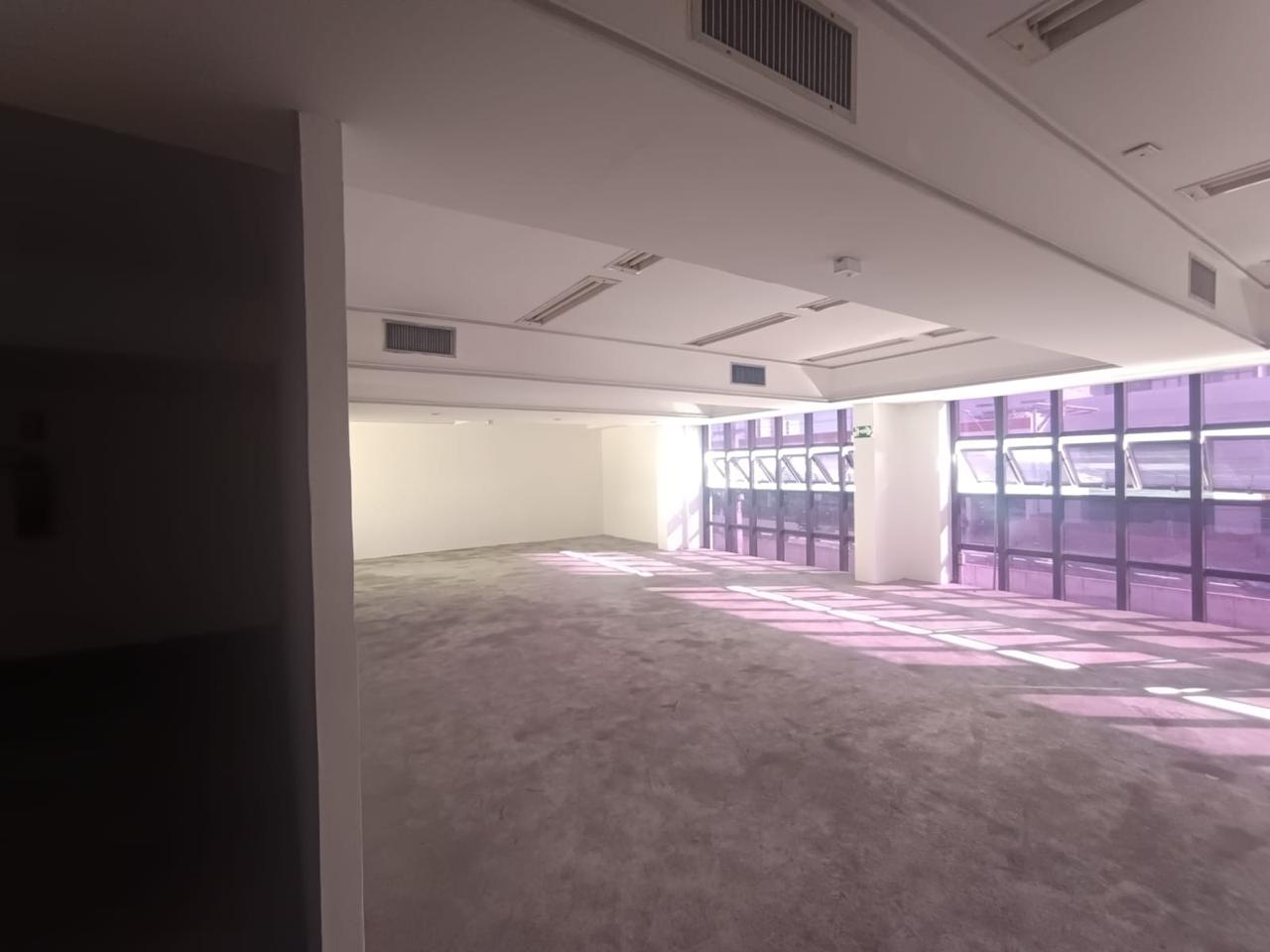 LOTE 1: Prédio Comercial com 618,36 m² - Farol MACEIÓ AL, localizado em Maceió - AL, bairro Farol