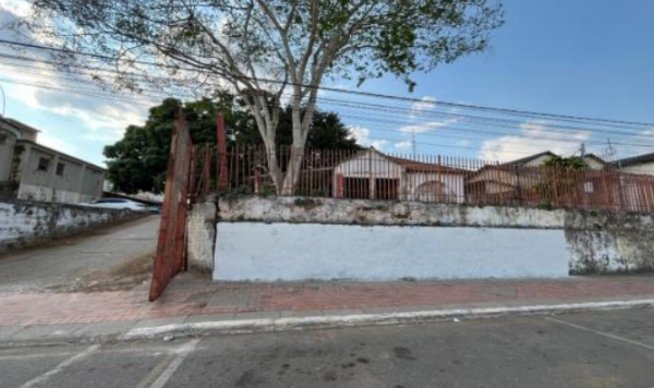 Casa com 256,68 m² - Centro RIO BRANCO AC - leilão extrajudicial - RIO BRANCO AC - lance mínimo R$ 490.000