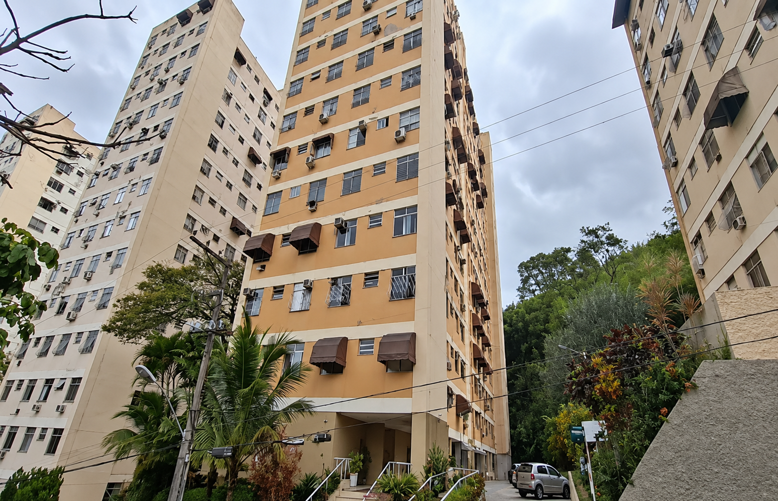Imagem do imóvel LOTE 1: Apartamento com 52,00 m² - Santa Rosa NITERÓI RJ