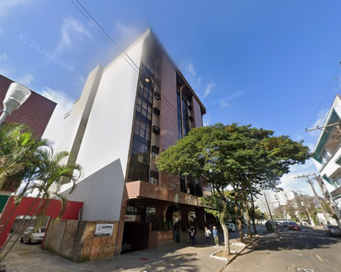 LOTE 1: Salas Comerciais nº 401 e 402 - total de 126,63 m² - Centro CANOAS RS, localizado em Canoas - RS