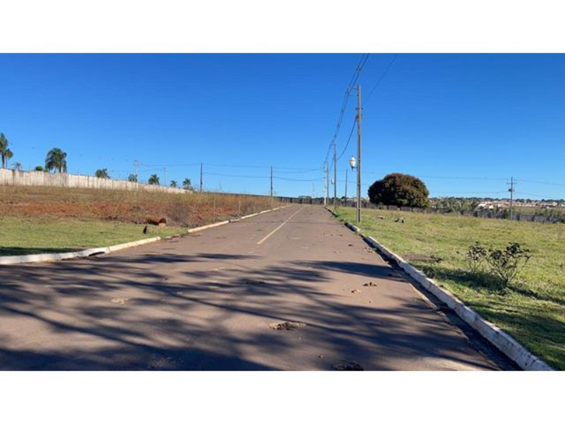 LOTE 4: Lote, Padrão, 0 vaga(s) de garagem Pérola PR, localizado em Pérola - PR