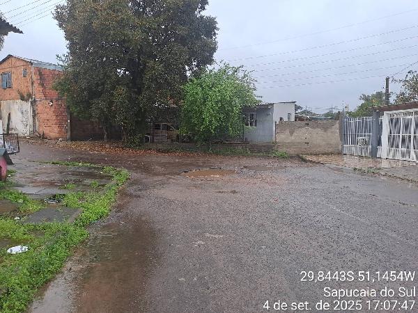 Casa - WALDEREZ SAPUCAIA DO SUL RS - leilão extrajudicial - SAPUCAIA DO SUL RS - lance mínimo R$ 305.000