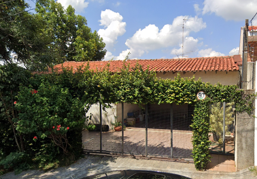 CASA COM PISCINA - 387 M² NO PARQUE SÃO QUIRINO EM CAMPINAS/SP - (02)