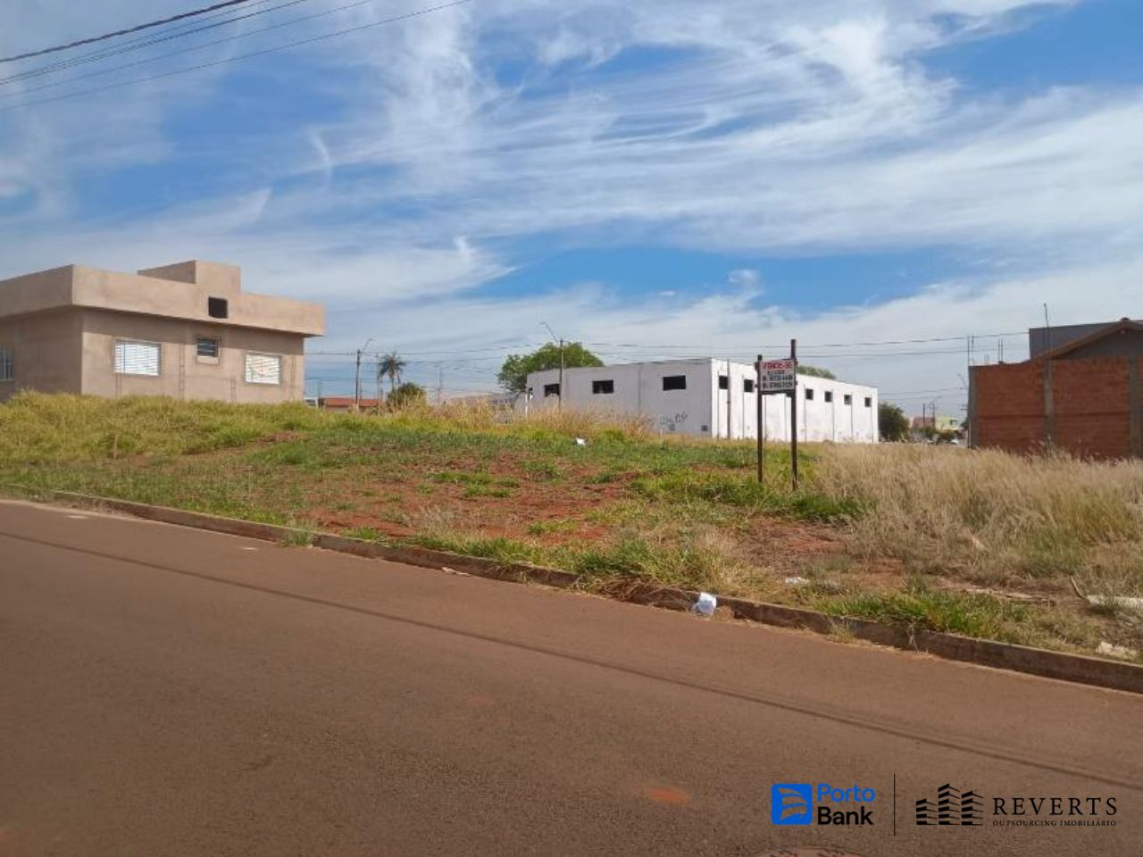 LOTE 17: Terreno com 377,58 m² (Lote 11) - Jardim Santa Thereza AREIÓPOLIS SP, localizado em Areiópolis - SP, bairro Jardim Santa Thereza