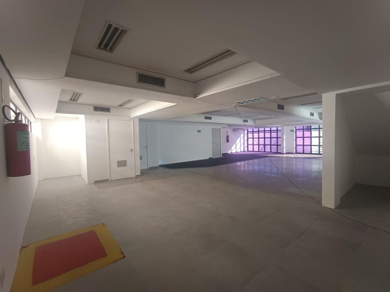 LOTE 1: Prédio Comercial com 618,36 m² - Farol MACEIÓ AL, localizado em Maceió - AL, bairro Farol