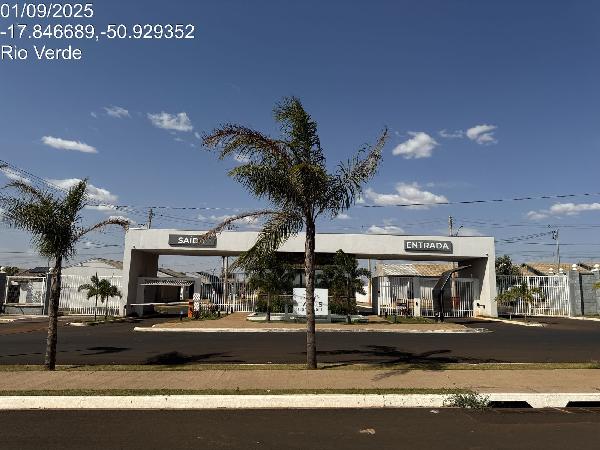 Casa - CONJ. RES. FECHADO PORTAL DOS IPES III RIO VERDE GO - leilão extrajudicial - RIO VERDE GO - lance mínimo R$ 260.000