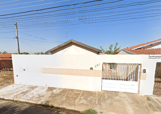 LOTE 10: Casa com 142,00 m² - Pq Res. Haroldo Camilo PENÁPOLIS SP