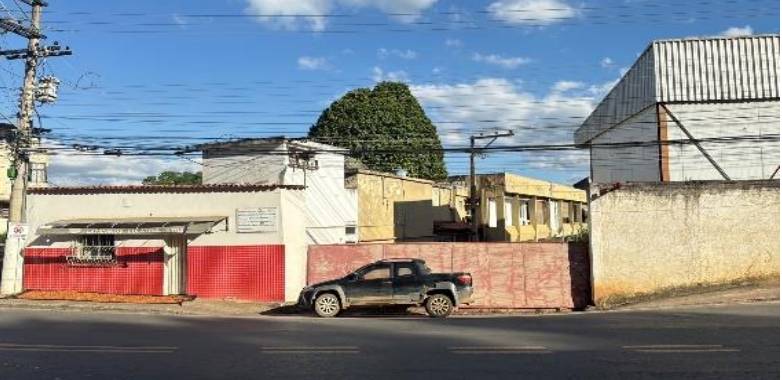 LOTE 4: Galpão, Padrão, 0 vaga(s) de garagem COLATINA ES, localizado em Colatina - ES, bairro São Braz
