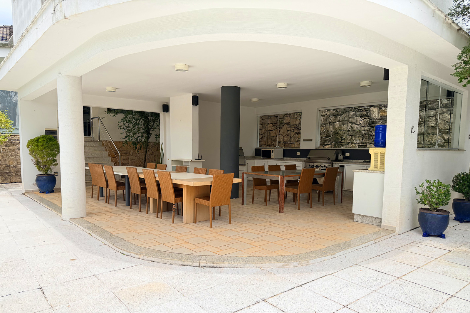LOTE 16: Mansão com 2.000,00 m² de terreno - Granja Viana COTIA SP, localizado em Cotia - SP, bairro Granja Viana