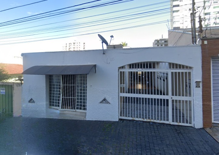 Fração ideal de 25% de casa com 238,00 m² - Martins UBERLÂNDIA MG - leilão extrajudicial - UBERLÂNDIA MG - lance mínimo R$ 396.000