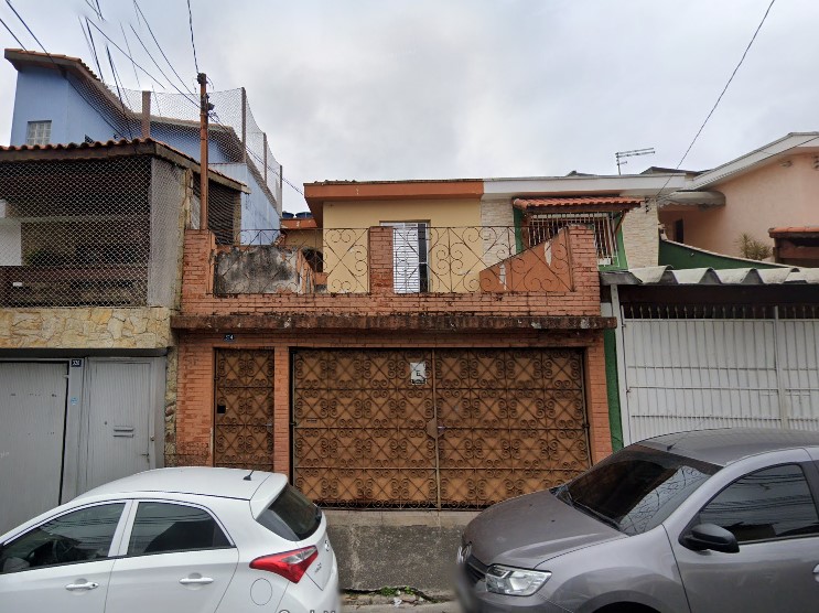 Casa com 136,81m² - Jardim Santa Mena GUARULHOS SP - leilão judicial - GUARULHOS SP - lance mínimo R$ 660.900