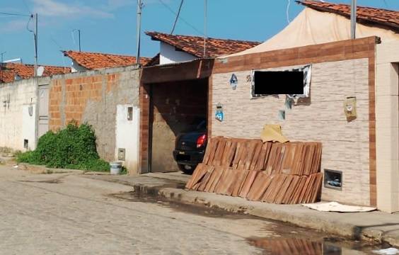 Imagem do imóvel LOTE 20: Casa, Padrão, 1 vaga(s) de garagem Aracaju SE