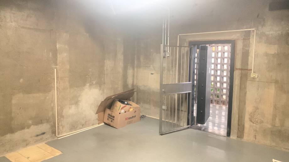 LOTE 15: Ex-agência, Padrão, 0 vaga(s) de garagem GENERAL SALGADO SP, localizado em General Salgado - SP, bairro Centro