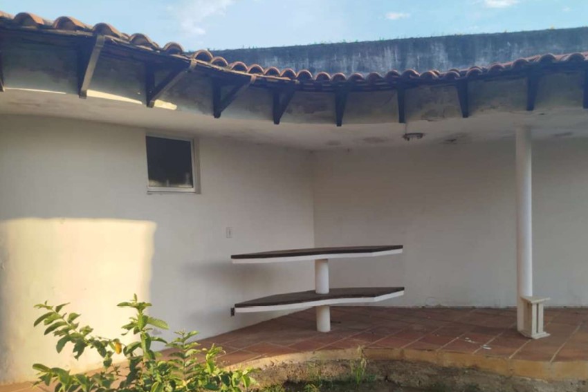 LOTE 1: Casa com 298m² + Terreno com 604m² - Vl. Pedro Moreira GUARULHOS SP, localizado em Guarulhos - SP, bairro Vila Pedro Moreira