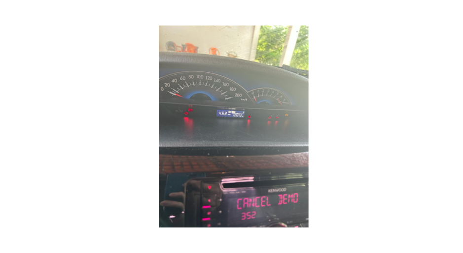 Toyota Etios SD X, ano 14/15 — foto 5 de 5
