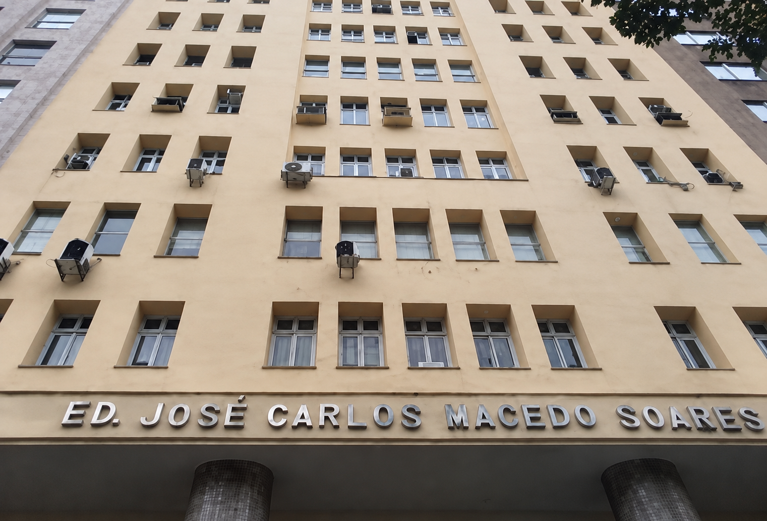 Imagem do imóvel LOTE 12: 18 Salas Comerciais com 433,00 m² - Centro RIO DE JANEIRO RJ