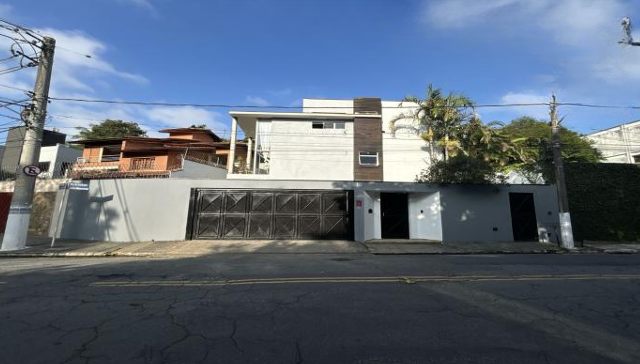 Casa com 418,19 m² - Vila Inah SÃO PAULO SP - leilão extrajudicial - SÃO PAULO SP - avaliação R$ 0