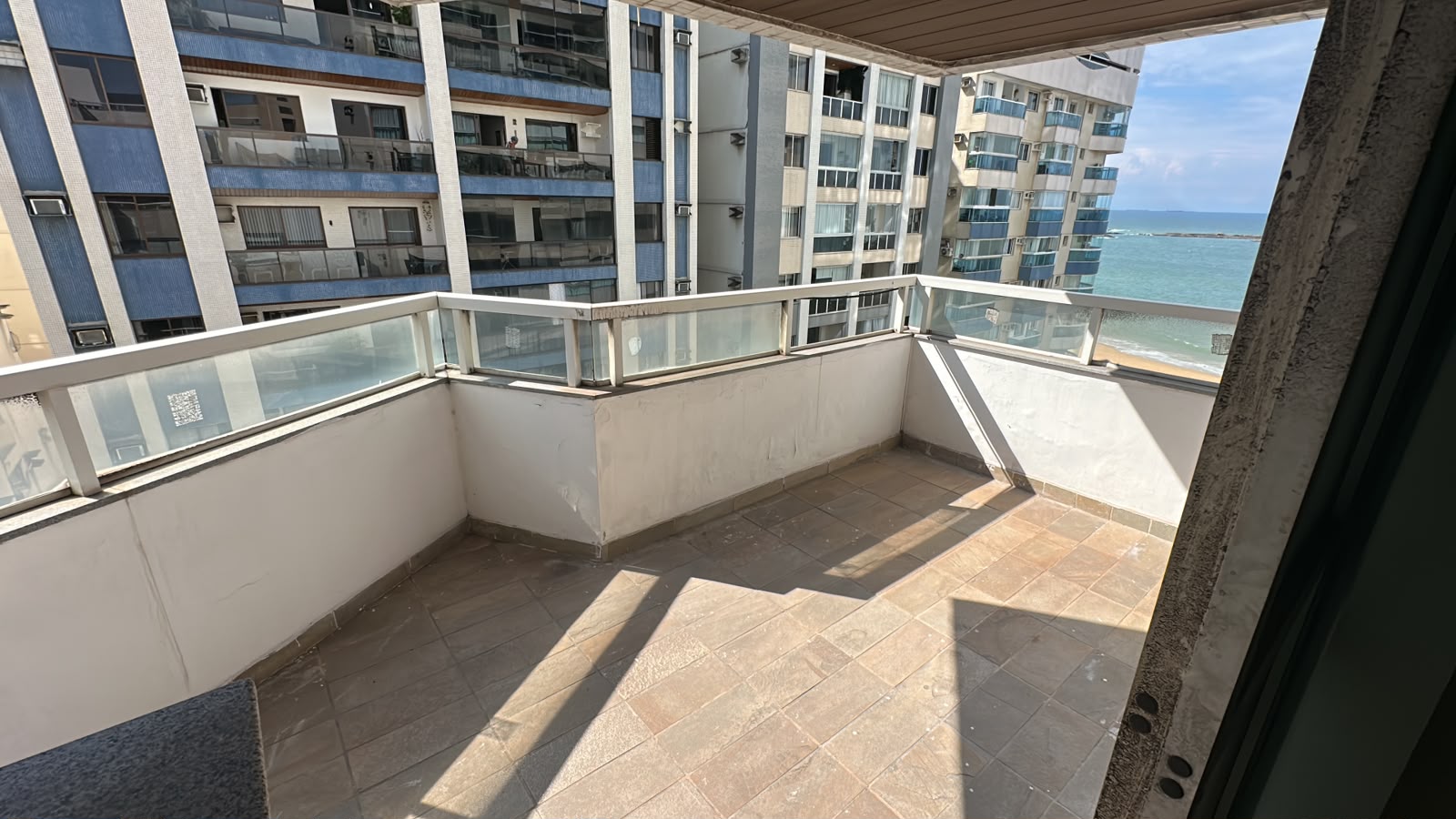 LOTE 1: Apartamento com 351,33 m² e 3 vagas - Praia da Costa VILA VELHA ES, localizado em Vila Velha - ES, bairro Praia da Costa