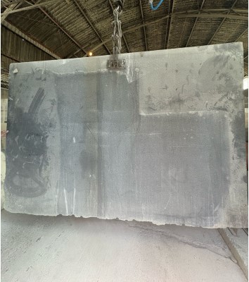 Soleira Granito Preto Escovado CRICIÚMA SC - leilão judicial - CRICIÚMA SC - lance mínimo R$ 7.911