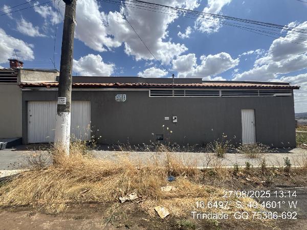 Casa - RESIDENCIAL VIEIRA TRINDADE GO - leilão extrajudicial - TRINDADE GO - lance mínimo R$ 465.905