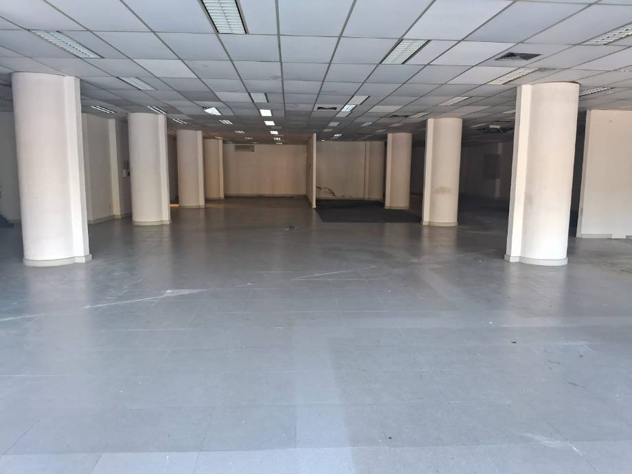LOTE 7: Ex-agência, Padrão, 0 vaga(s) de garagem PELOTAS RS, localizado em Pelotas - RS, bairro Centro