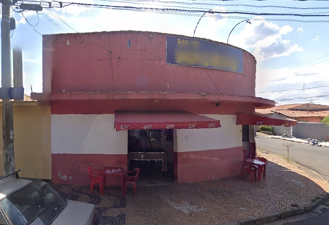 LOTE 27: Imóvel Com. e Res. com 227,02 m² - Center Martini ARARAS SP, localizado em Araras - SP