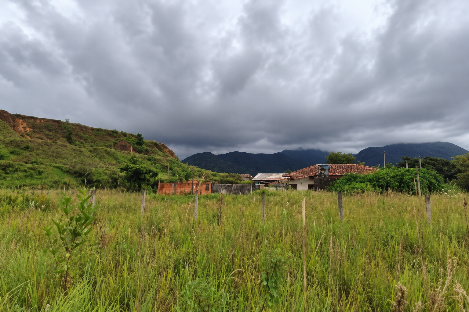 Imagem do imóvel LOTE 33: Terreno com 603 m² - Maranduba UBATUBA SP