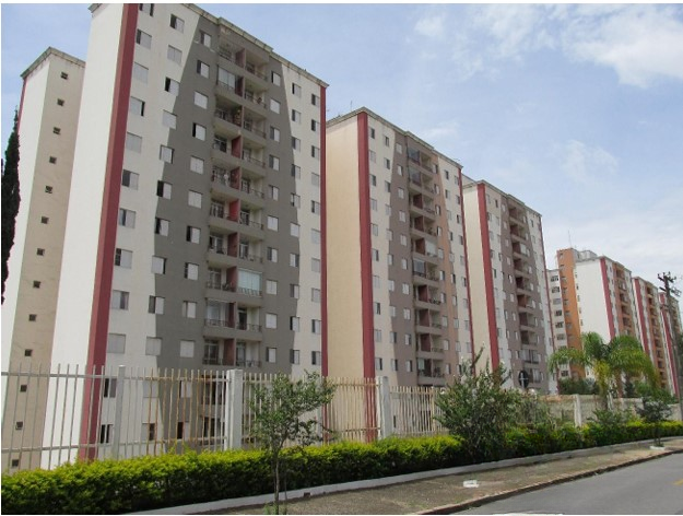 APARTAMENTO COM SACADA, VAGA DE GARAGEM E INFRAESTRUTURA DE CLUBE EM CAMPINAS