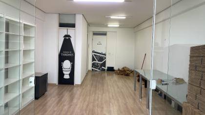 LOTE 5: Sala Comercial com 44,97 m² - Alphaville SANTANA DE PARNAÍBA SP, localizado em Santana De Parnaíba - SP, bairro Alphaville