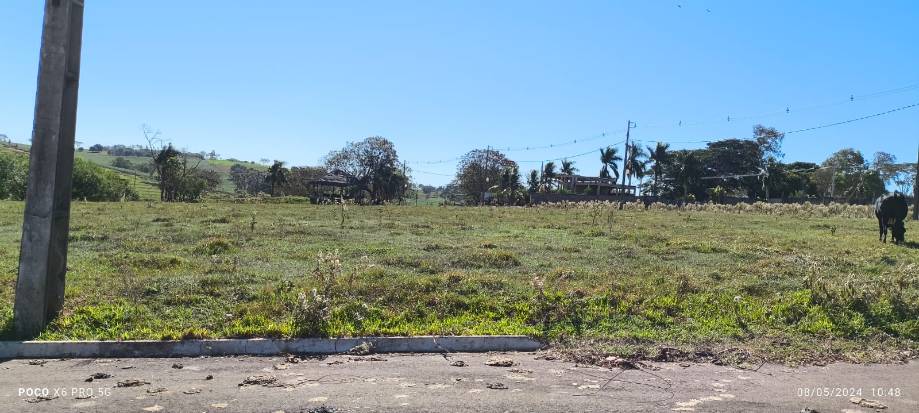 LOTE 4: Lote, Padrão, 0 vaga(s) de garagem Pérola PR, localizado em Pérola - PR