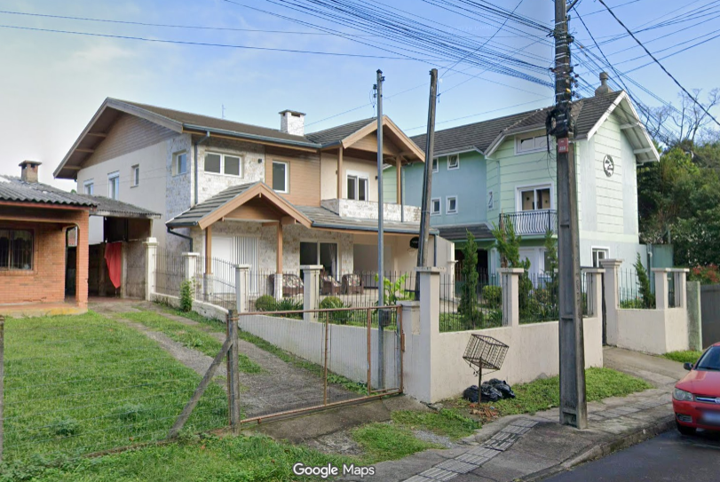 LOTE 5: Casa com 213,80 m² - Maggi CANELA RS, localizado em Canela - RS